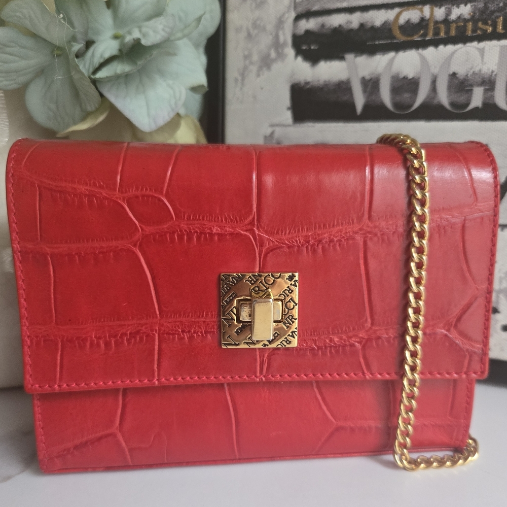⛔️SOLD⛔️Nina Ricci Embossed Leather Mini Evening Crossbody Bag EUC - Picture 4 of 12